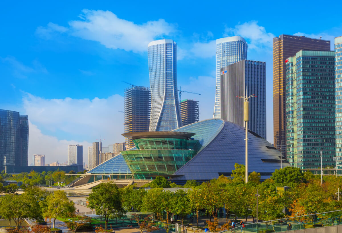 Price alerts that help you track fare drops